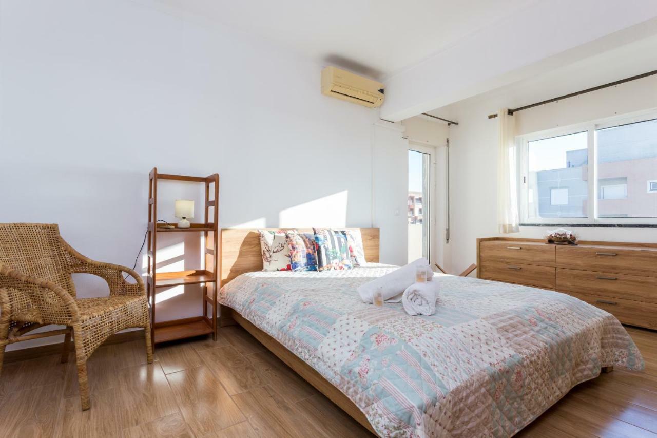 Edificio Rocha Vau Beach Apartment 波尔蒂芒 外观 照片